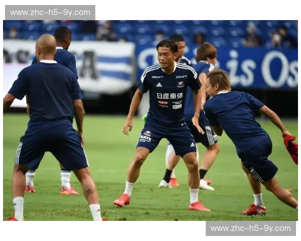 浦和红钻vs大阪钢巴：一场亚洲足球的巅峰对决，宿命恩怨与荣耀之战